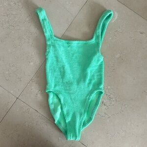 Hunza G Lime One Piece one size (standard) worn twice